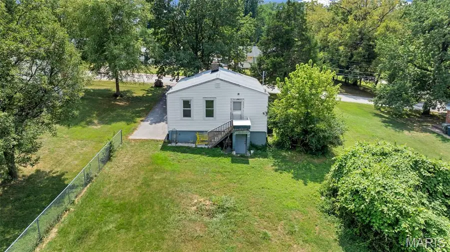 10525 Hobday Avenue, Saint Ann, MO 63074 - #2