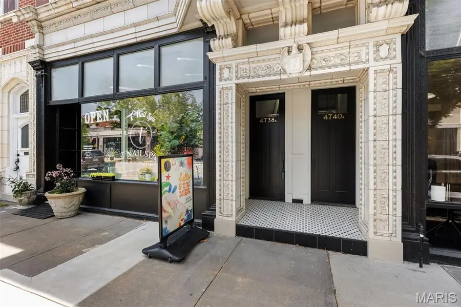 4738 Mcpherson Avenue #201, Saint Louis, MO 63108 - #3