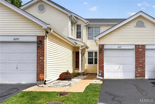 16275 Rose Wreath Lane, Florissant, MO 63034