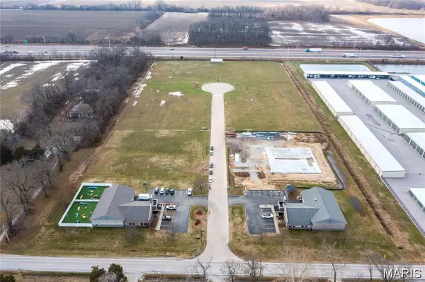 2754 Route 66 Business Park Drive, Edwardsville, IL 62025