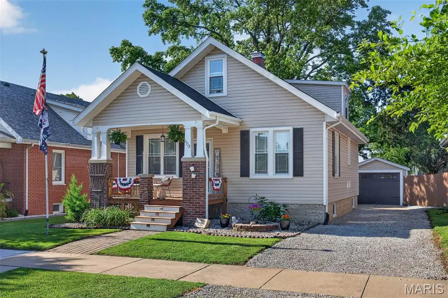 1512 13th Street, Highland, IL 62249 - #3
