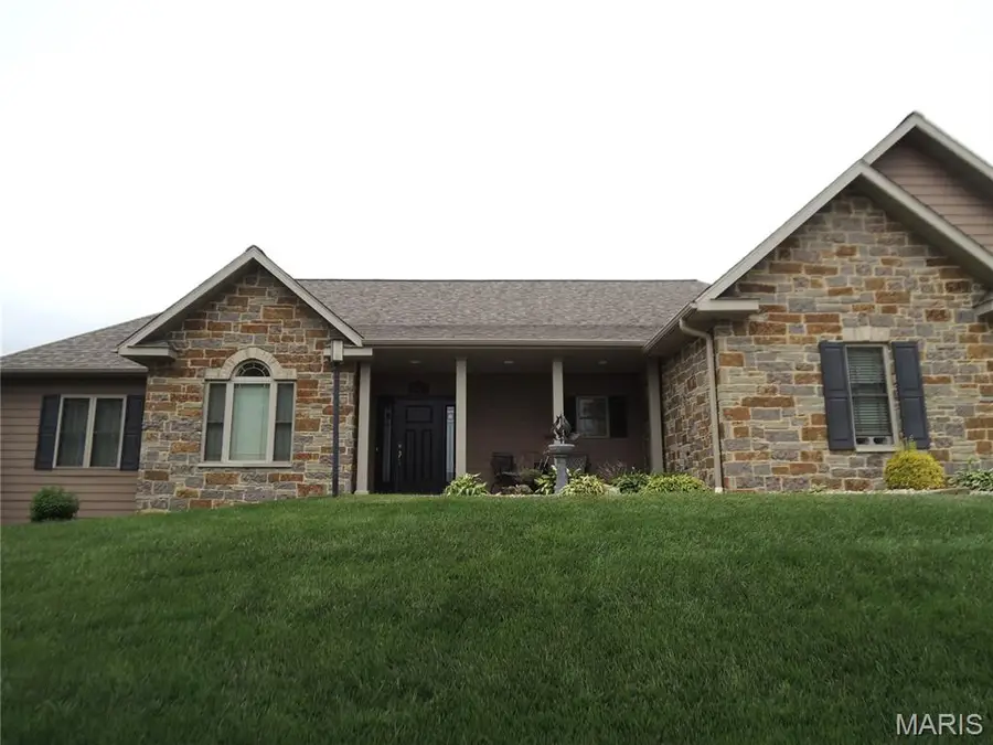 1021 Savannah Way, Greenville, IL 62246 - #3