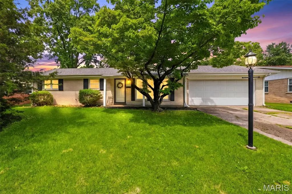 513 Longview Drive, Belleville, IL 62223 - #1