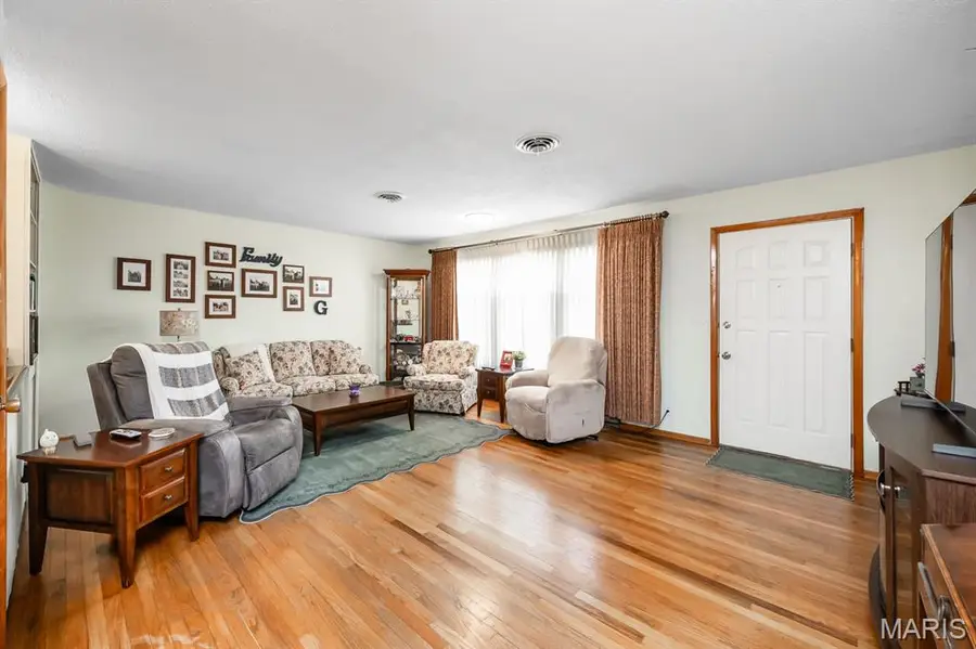 201 S Olive Street, Hartford, IL 62048 - #2