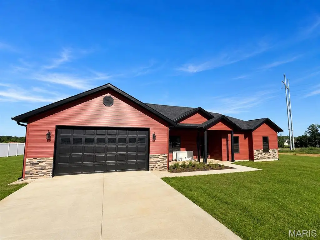 318 Kearbey Drive, Poplar Bluff, MO 63901 - #1