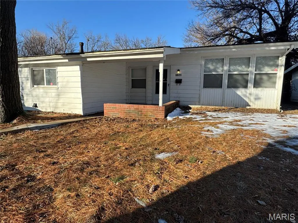 6821 Saint Olaf Drive, Saint Louis, MO 63134 - #1