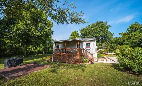17904 Cliff Road, Dixon, MO 65459