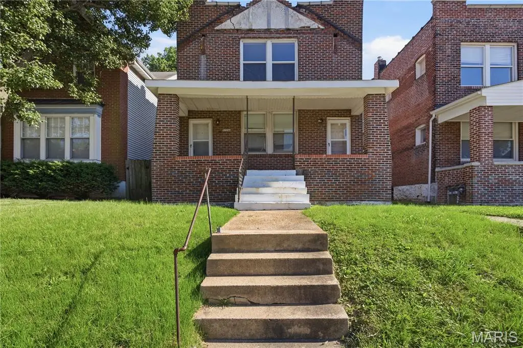 3226 Arsenal Street, Saint Louis, MO 63118 - #1