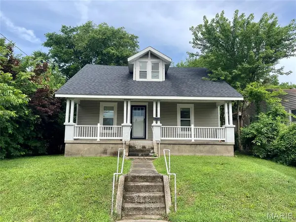 1527 N Main Street, Cape Girardeau, MO 63701
