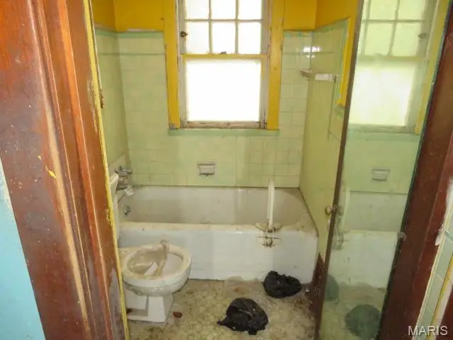 1633 N 50th Street, East Saint Louis, IL 62204 - #3