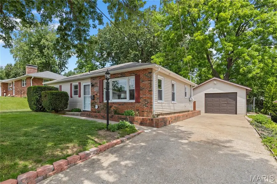 3814 Western Avenue, Alton, IL 62002 - #2