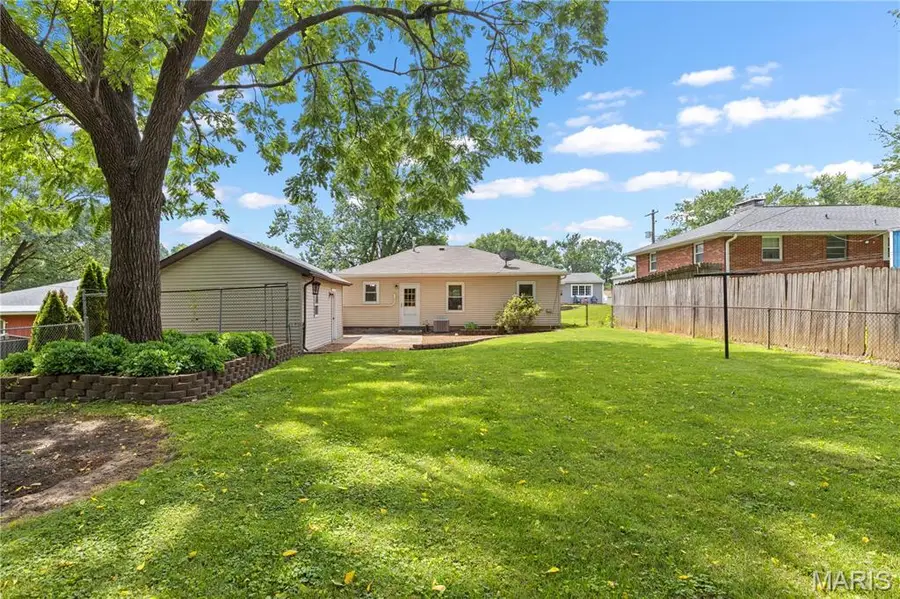 3814 Western Avenue, Alton, IL 62002 - #3