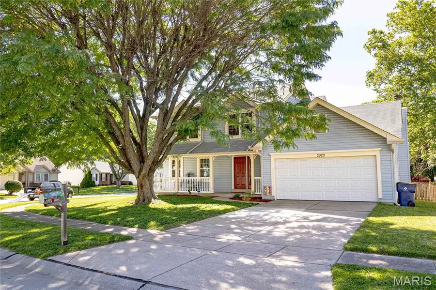 2920 Sherwood Drive, Florissant, MO 63031 - #2
