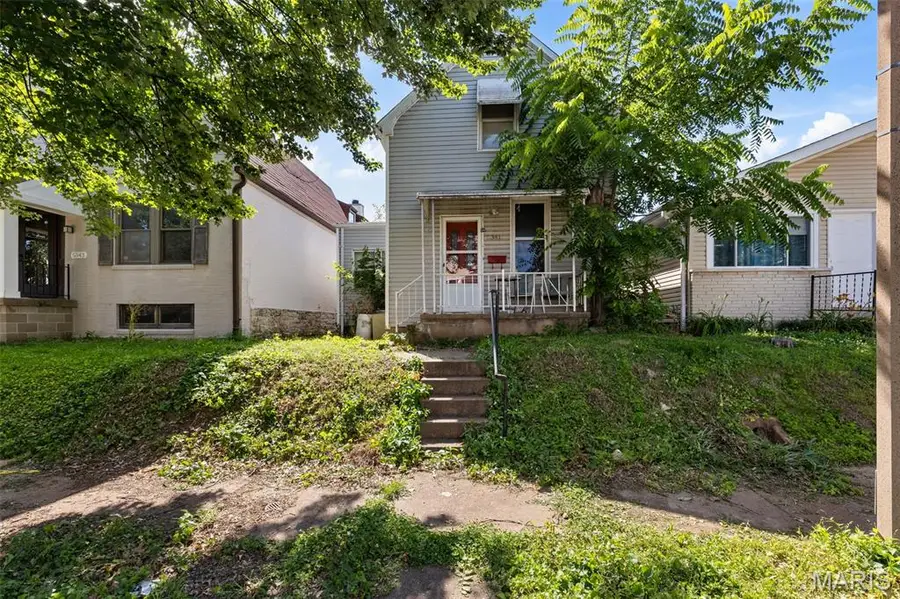5341 Gilson Avenue, Saint Louis, MO 63116 - #2