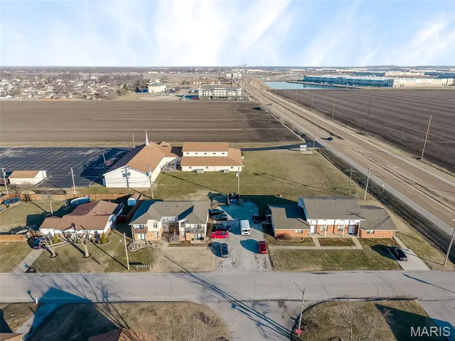 1 and 3 Georgetown Drive, Granite City, IL 62040 - #2