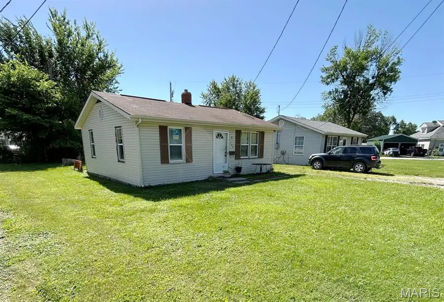 708 and 806 Stella Street, Montgomery City, MO 63361 - #3