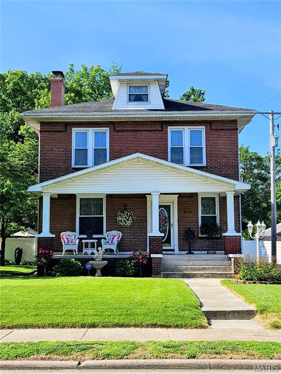 842 Lewis Avenue, Wood River, IL 62095 - #3