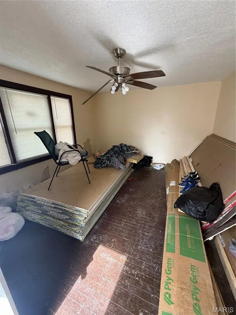 10112 Lord Drive, Castle Point, MO 63136 - #2
