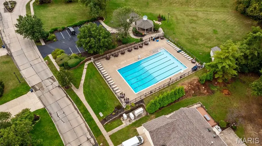 195 Muirfield Forest Court, Saint Charles, MO 63304 - #3
