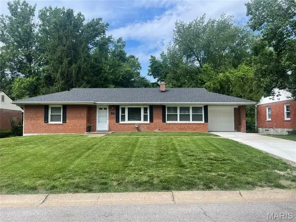 59 S Floridale Drive, St Louis, MO 63135