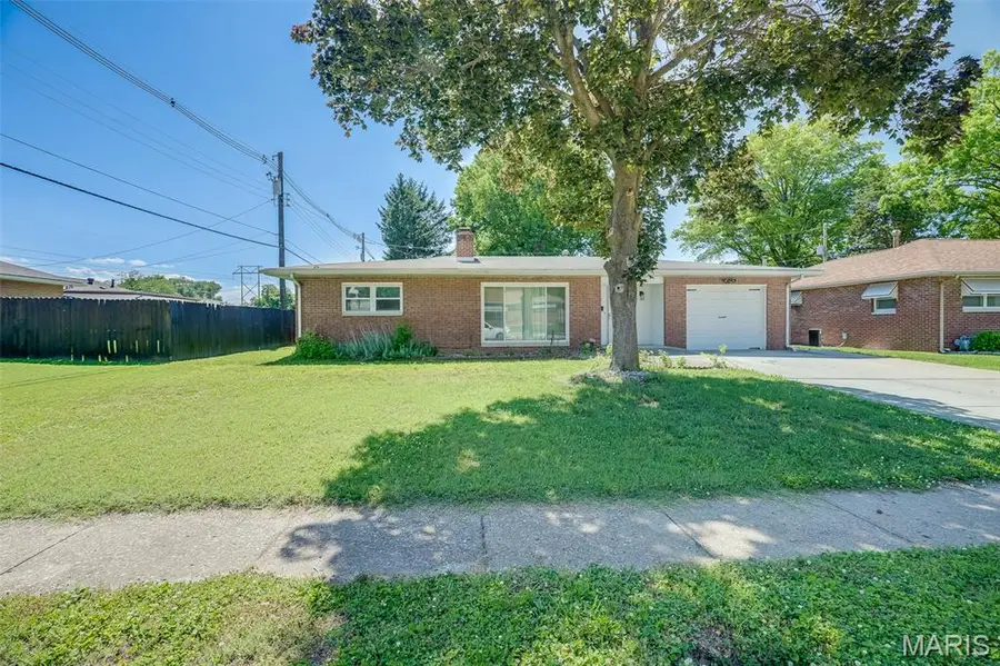 3105 Ash Avenue, Granite City, IL 62040 - #3