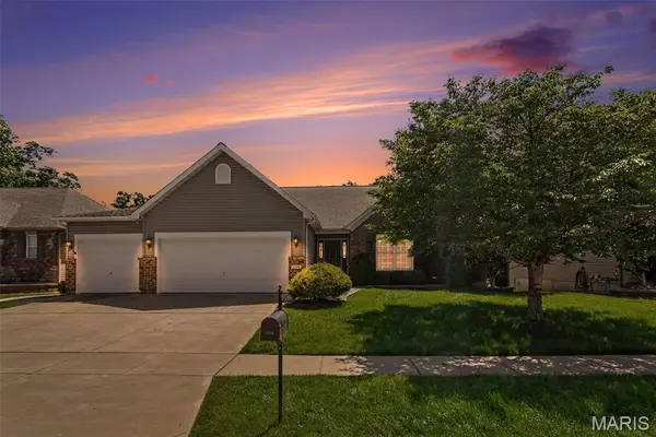 1258 Spring Lilly Drive, High Ridge, MO 63049