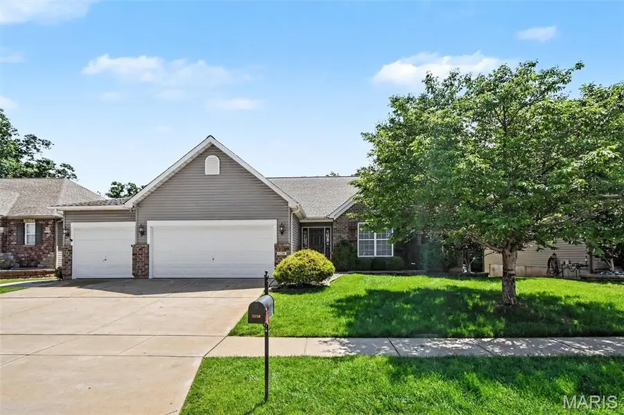 1258 Spring Lilly Drive, High Ridge, MO 63049 - #2