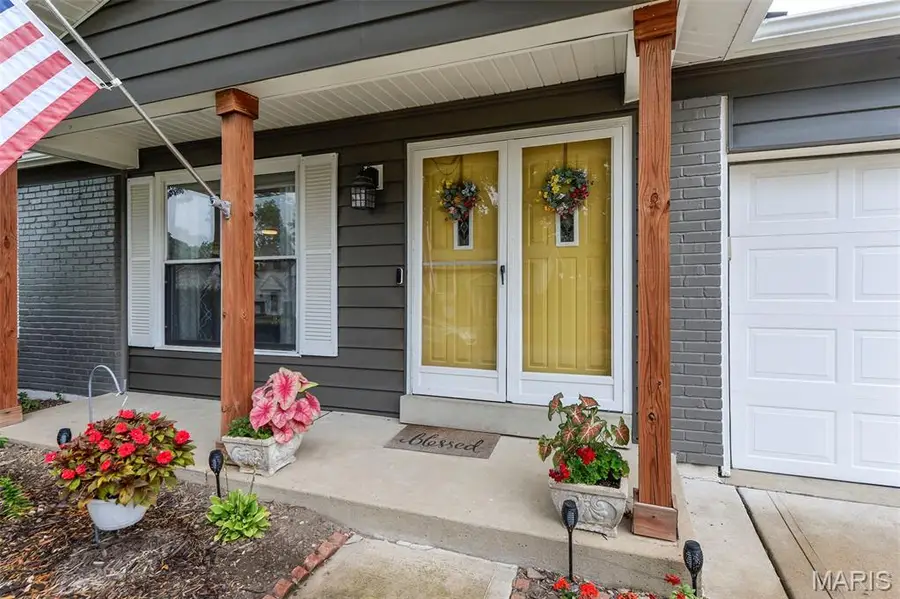 17 Debbie Drive, Saint Peters, MO 63376 - #3