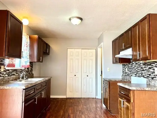 161 Freedom Drive, Belleville, IL 62226 - #2