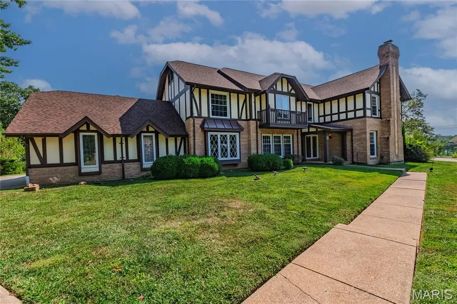 16726 Kehrsgrove Drive, Chesterfield, MO 63005 - #2