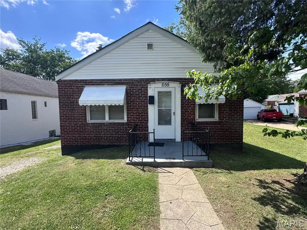1155 Watts Avenue, Saint Louis, MO 63130 - #1