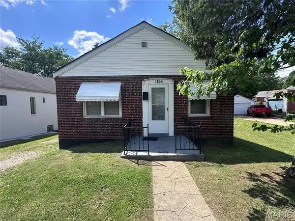 1155 Watts Avenue, St Louis, MO 63130