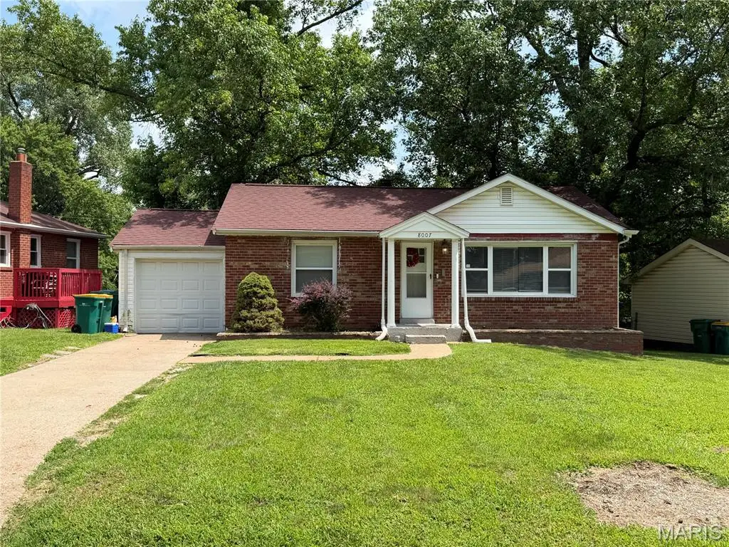 8007 Titus Road, Saint Louis, MO 63114 - #1