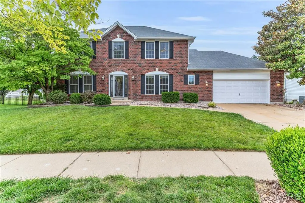 214 Kingdom Drive, Saint Charles, MO 63301 - #1