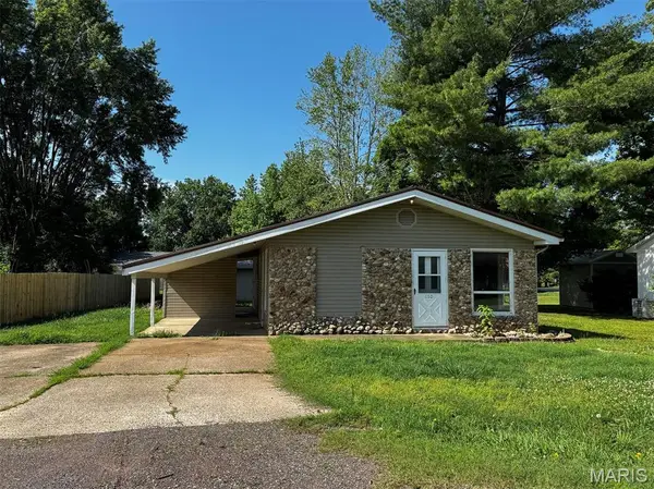 110 Navajo Street, Piedmont, MO 63957