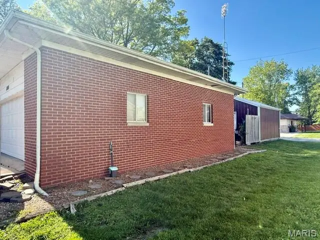 1104 E Hanover Street, New Baden, IL 62265 - #2