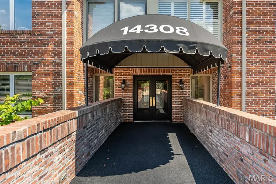 14308 Conway Meadows Court #201, Chesterfield, MO 63017 - #3