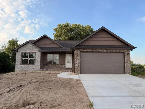 2829 Beth Ann Court, Pontoon Beach, IL 62040