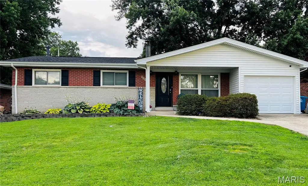 3518 Glen Arbor Drive, Saint Louis, MO 63125 - #1