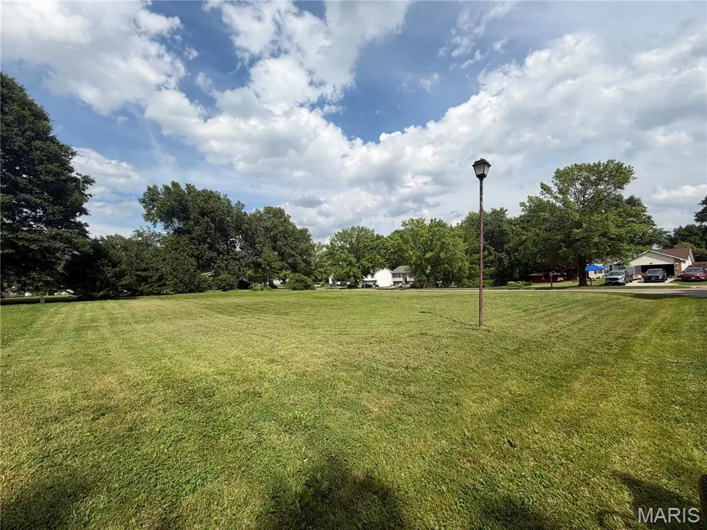 157 Holiday Drive, Edwardsville, IL 62025 - #1