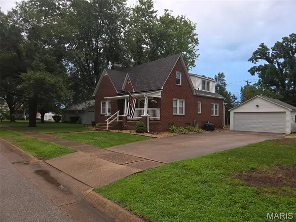 409 W Monroe Avenue, Owensville, MO 65066