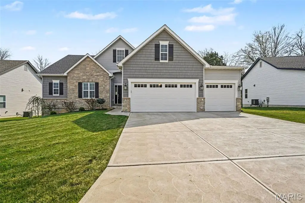 1074 Bloomfield Drive, Eureka, MO 63025 - #1