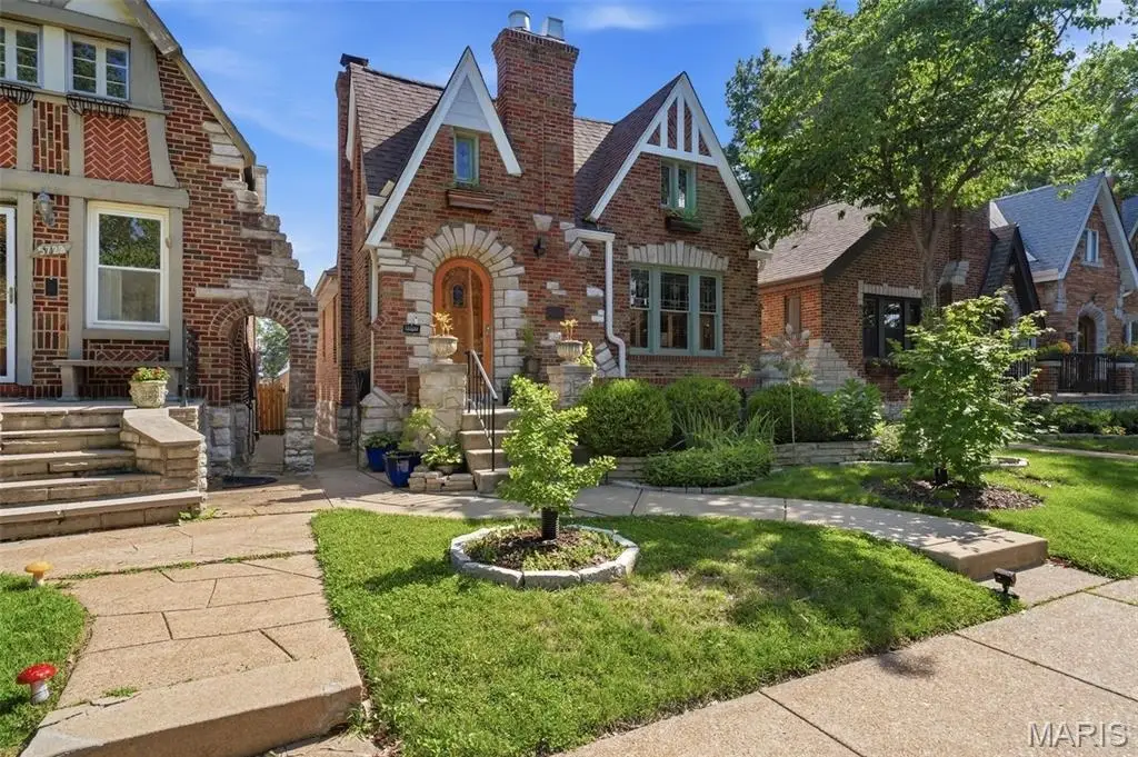 5724 Itaska Street, Saint Louis, MO 63109 - #1