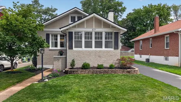 819 Brownell Avenue, Glendale, MO 63122