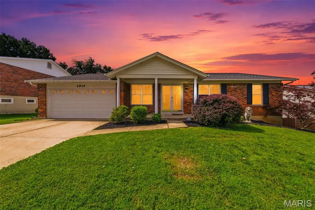 2814 Windford Drive, Oakville, MO 63129 - #1