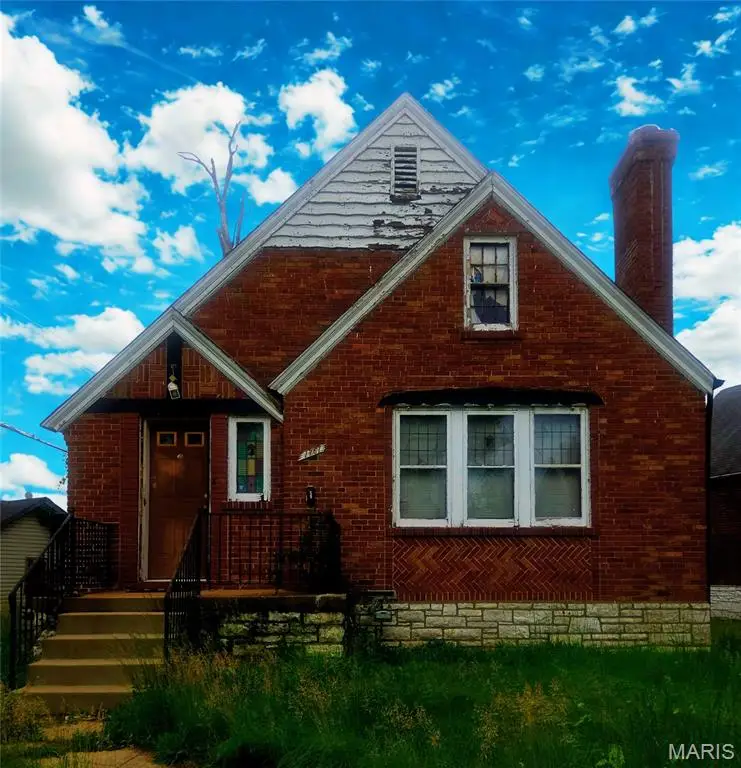 1761 Grape Avenue, Saint Louis, MO 63147 - #1