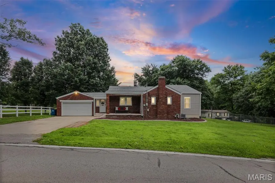 813 Oran Street, Collinsville, IL 62234 - #2