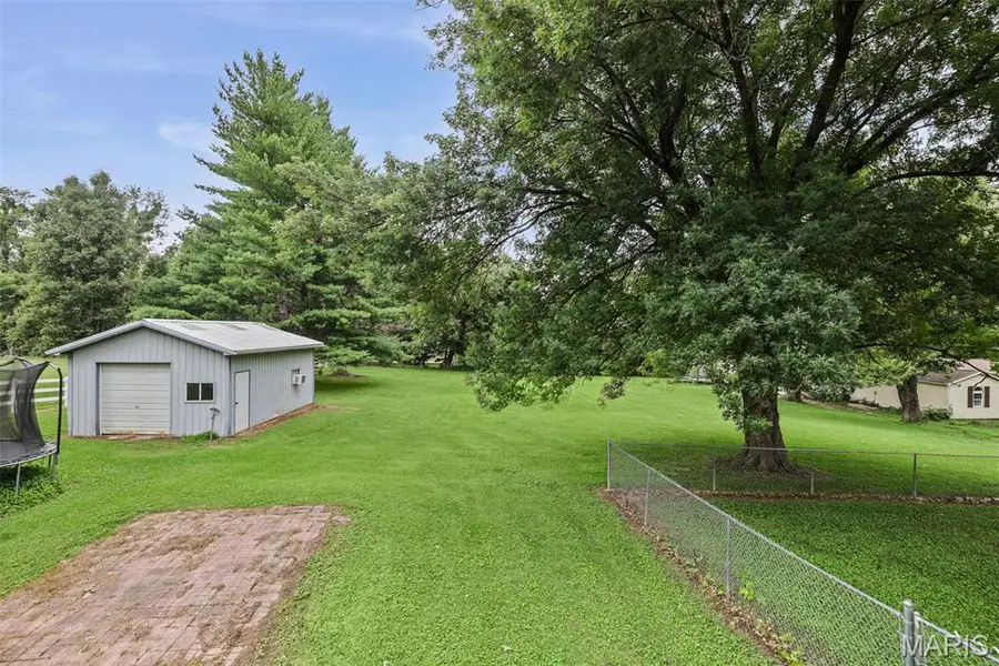 813 Oran Street, Collinsville, IL 62234 - #3
