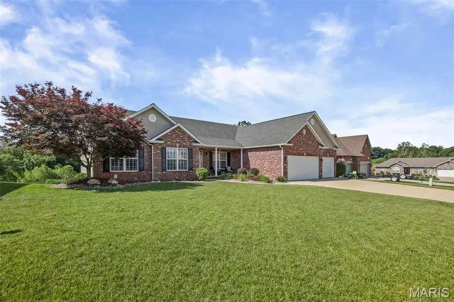 136 Stonebridge Crossing Drive, Maryville, IL 62062 - #3