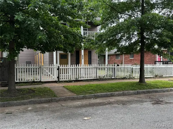 8422 Pennsylvania Avenue, St Louis, MO 63111